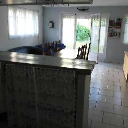 75 Sqm Noyon; Independant House Апартаменты